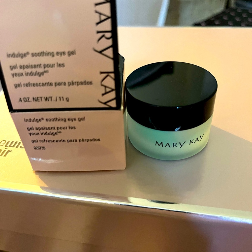 Mary Kay indulged, soothing eye cream